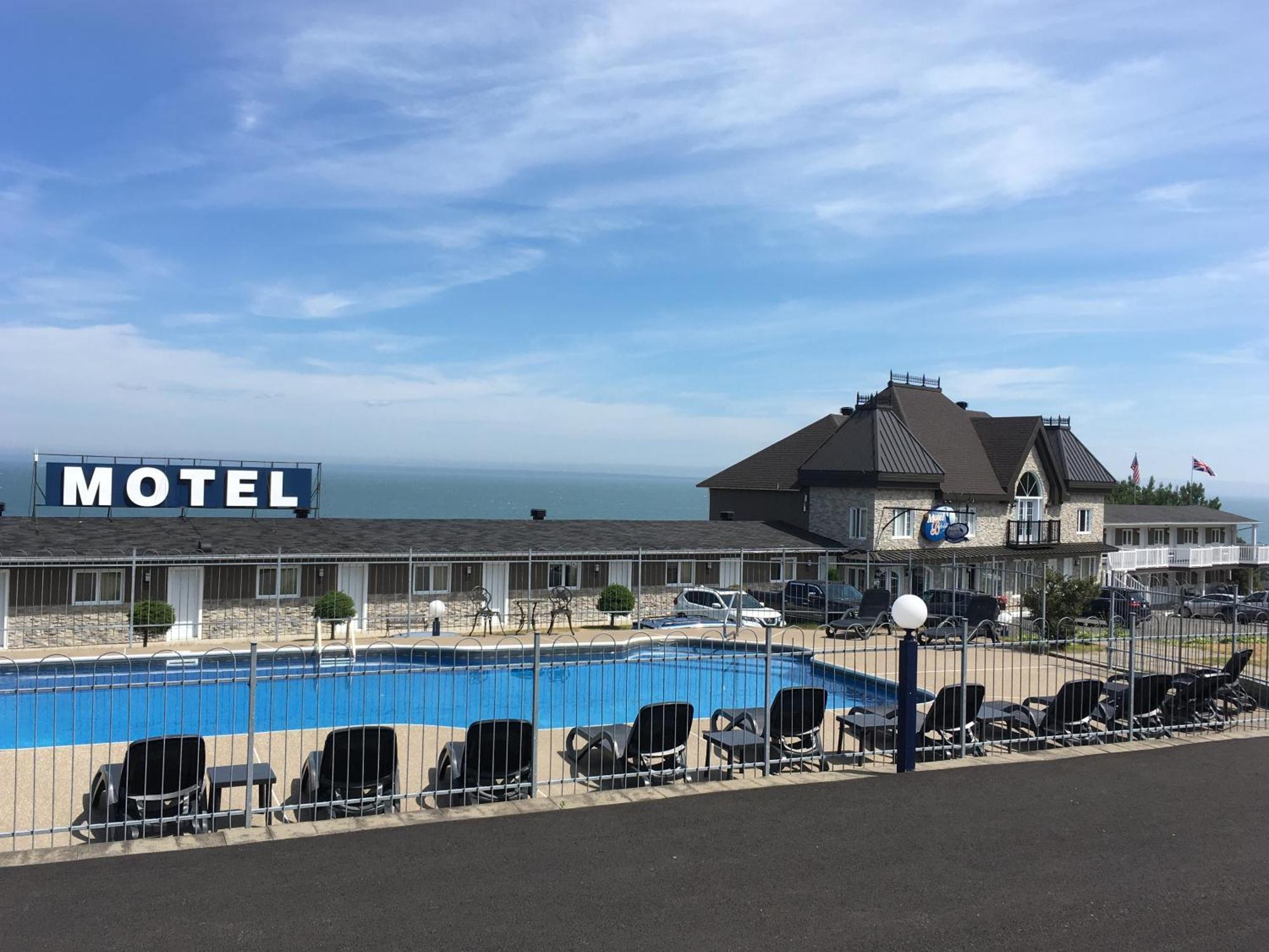 Motel Vue Belvedere Saint-Siméon Kültér fotó